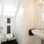 Hébergement de vacances Dock 61 - Tolles Fuer Bis Zu 4 Personen Mit Kaminofen Und Sauna - Haustiere Herzlich Willkommen, Direkt Am Wasser Gelegen