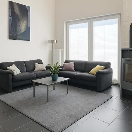 度假居 Dock 61 - Tolles Fuer Bis Zu 4 Personen Mit Kaminofen Und Sauna - Haustiere Herzlich Willkommen, Direkt Am Wasser Gelegen *