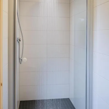 בית נופש Dock 61 - Tolles Fuer Bis Zu 4 Personen Mit Kaminofen Und Sauna - Haustiere Herzlich Willkommen, Direkt Am Wasser Gelegen *