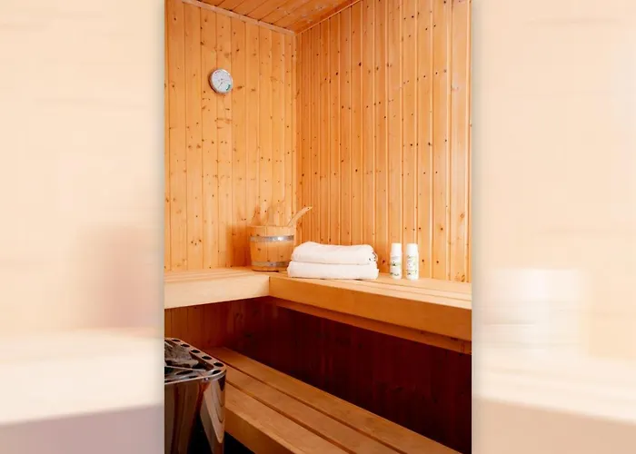 Dock 61 - Tolles Fuer Bis Zu 4 Personen Mit Kaminofen Und Sauna - Haustiere Herzlich Willkommen, Direkt Am Wasser Gelegen Nordhorn